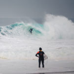 Photographe : Olivier Marci - Surfeur au bord : Arnaud Binard